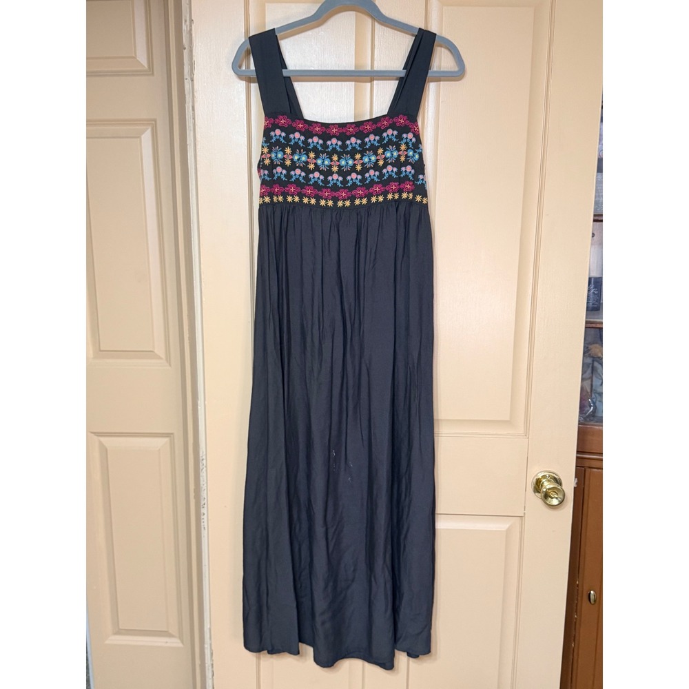 Natural Life Embroidered Floral Smocked Back Sleeveless Maxi Dress Black L/XL